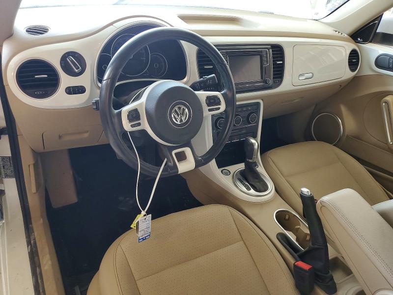 54076426 :رقم المزاد ، 3VWJD7AT4KM708209 vin ، 2019 Volkswagen Beetle مزاد بيع