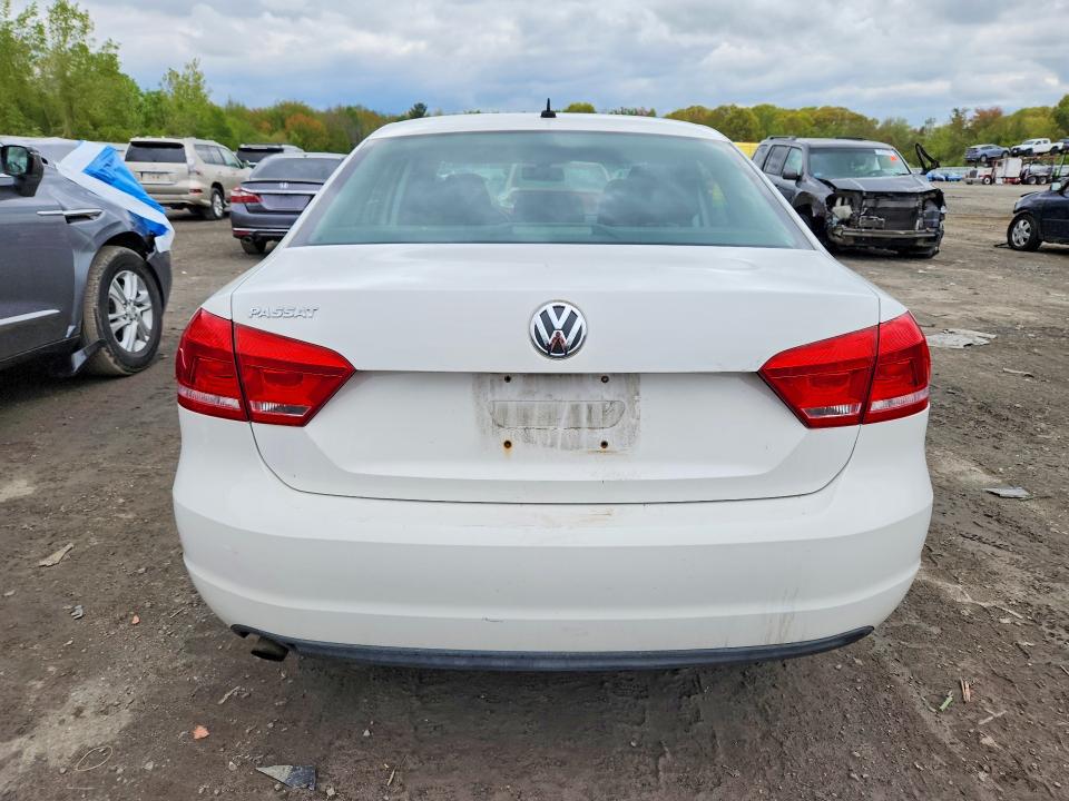 53745476 :رقم المزاد ، 1VWAP7A39DC010268 vin ، 2013 Volkswagen Passat مزاد بيع