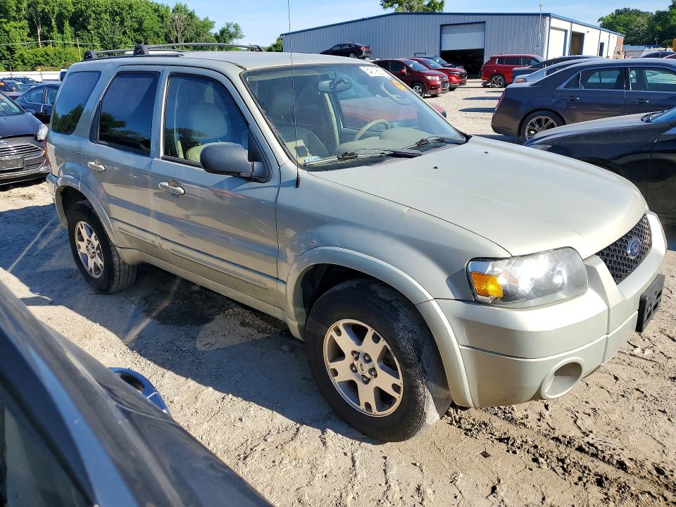 54019606 :رقم المزاد ، 1FMYU04135KB95318 vin ، 2005 Ford Escape مزاد بيع