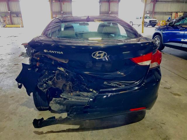 52809756 :رقم المزاد ، KMHDH4AE3DU962735 vin ، 2013 Hyundai Elantra مزاد بيع