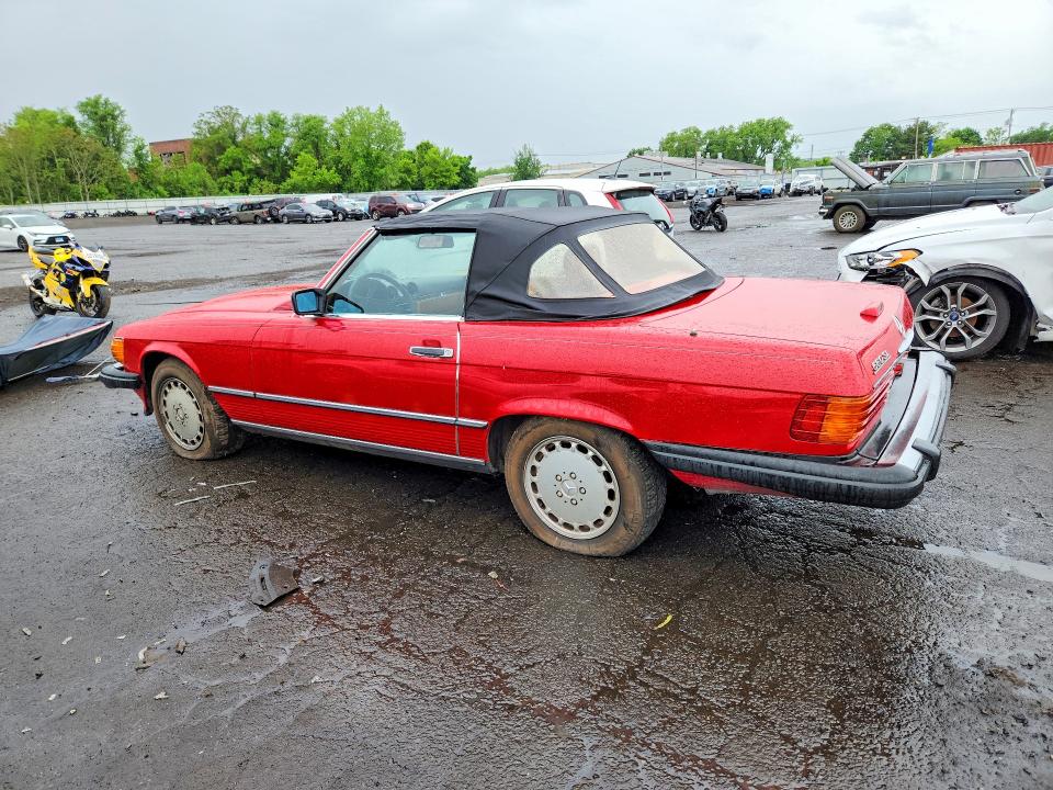54129786 :رقم المزاد ، WDBBA48D4JA079963 vin ، 1988 Mercedes-benz 560 مزاد بيع