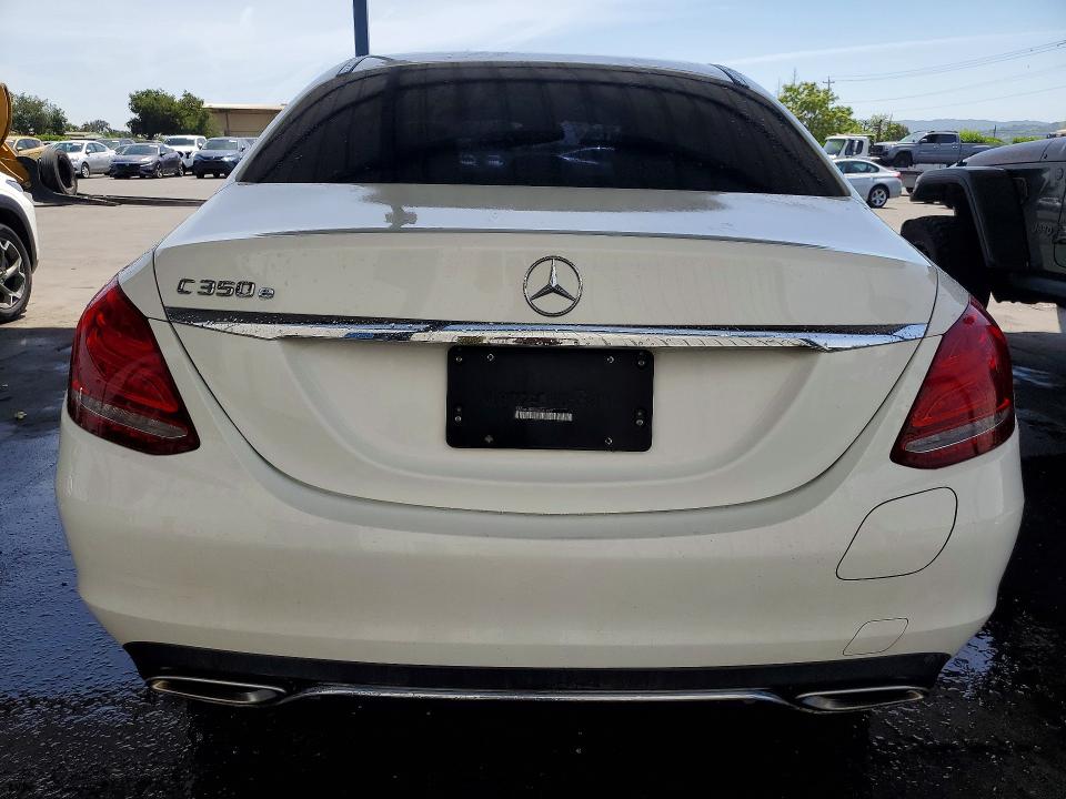 Продажа на аукционе авто 2018 Mercedes-benz C, vin: 55SWF4HB2JU241422, номер лота: 52040546