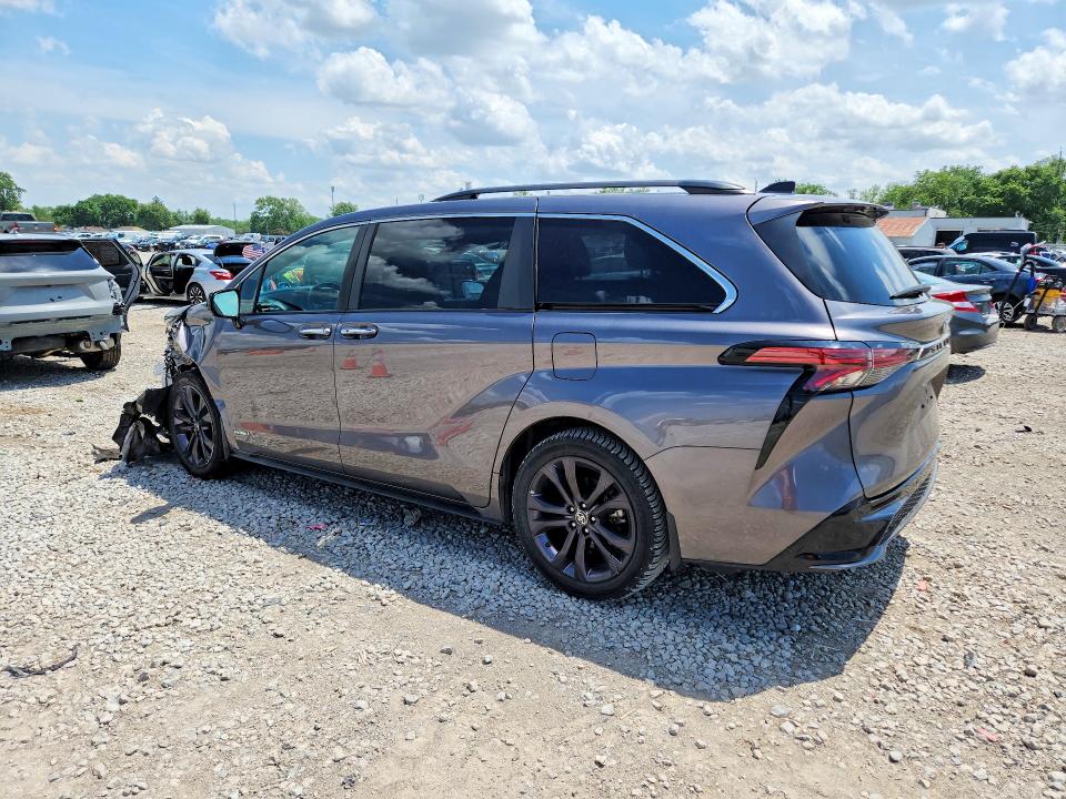 53617586 :رقم المزاد ، 5TDDRKEC6MS051902 vin ، 2021 Toyota Sienna مزاد بيع