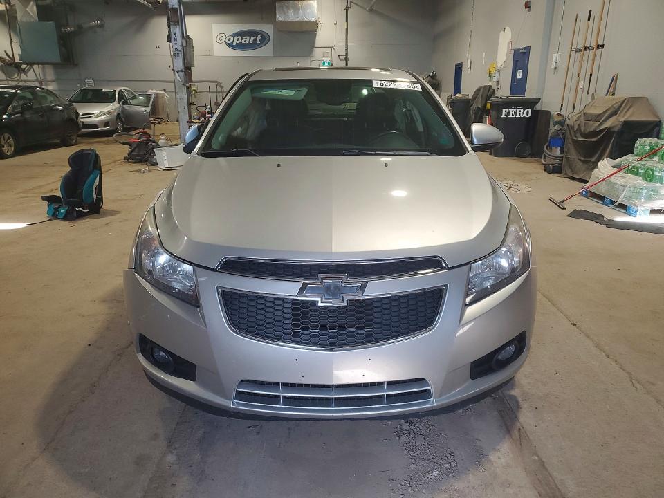 52223786 :رقم المزاد ، 1G1P75SZ7E7334021 vin ، 2014 Chevrolet Cruze مزاد بيع