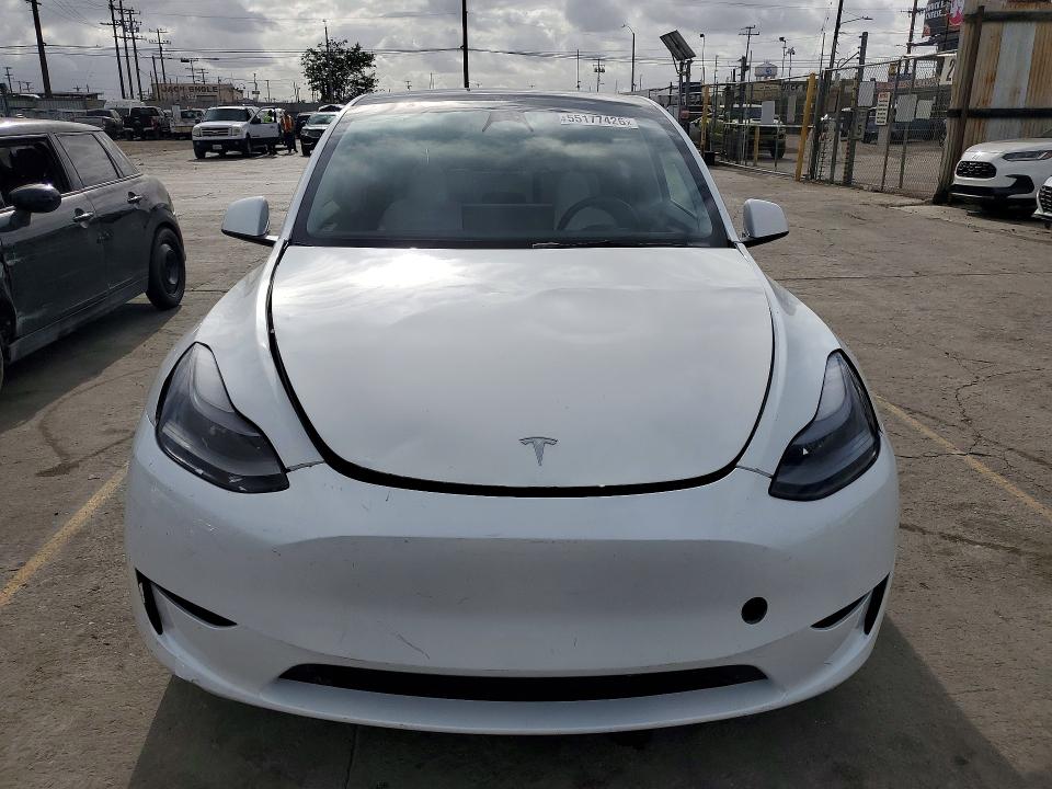Продаж на аукціоні авто 2023 Tesla Model Y, vin: 7SAYGDEF5PF738880, номер лоту: 55177426