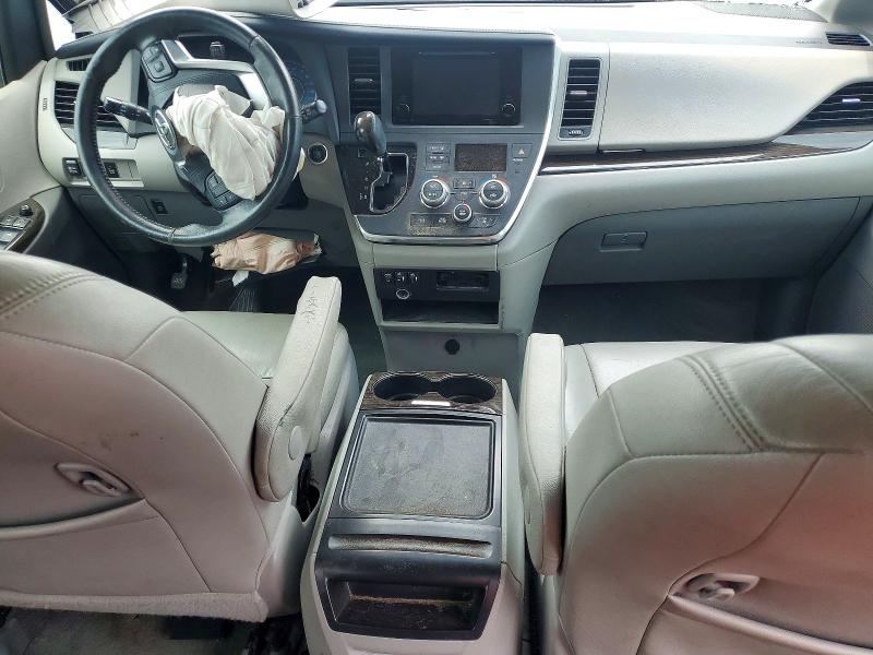 52566926 :رقم المزاد ، 5TDYK3DC5FS656767 vin ، 2015 Toyota Sienna مزاد بيع