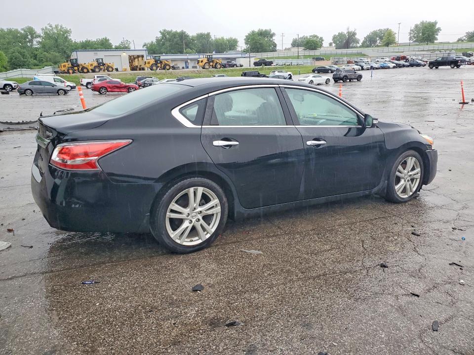 Продаж на аукціоні авто 2015 Nissan Altima, vin: 1N4BL3AP8FC119201, номер лоту: 53981786