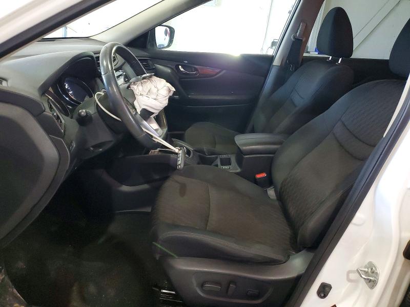 53107006 :رقم المزاد ، 5N1AT2MV7HC843616 vin ، 2017 Nissan Rogue مزاد بيع