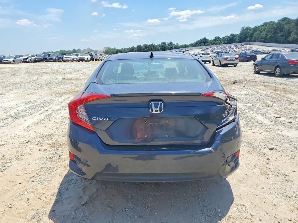 53933676 :رقم المزاد ، JHMFC1F78JX027031 vin ، 2018 Honda Civic مزاد بيع