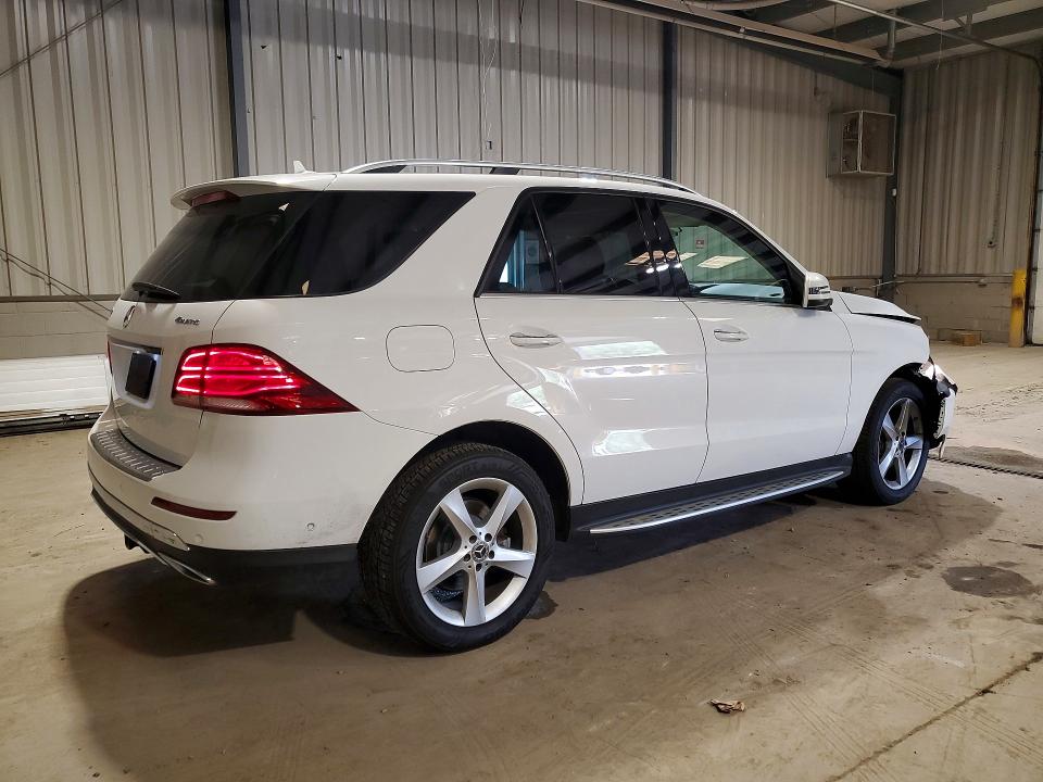 52672046 :رقم المزاد ، 4JGDA5HBXHA915568 vin ، 2017 Mercedes-benz Gle مزاد بيع