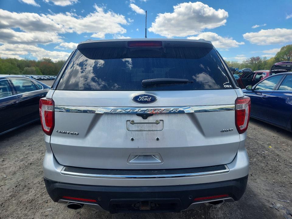 2018 Ford Explorer მანქანა იყიდება აუქციონზე, vin: 1FM5K8F80JGB45121, აუქციონის ნომერი: 52367346