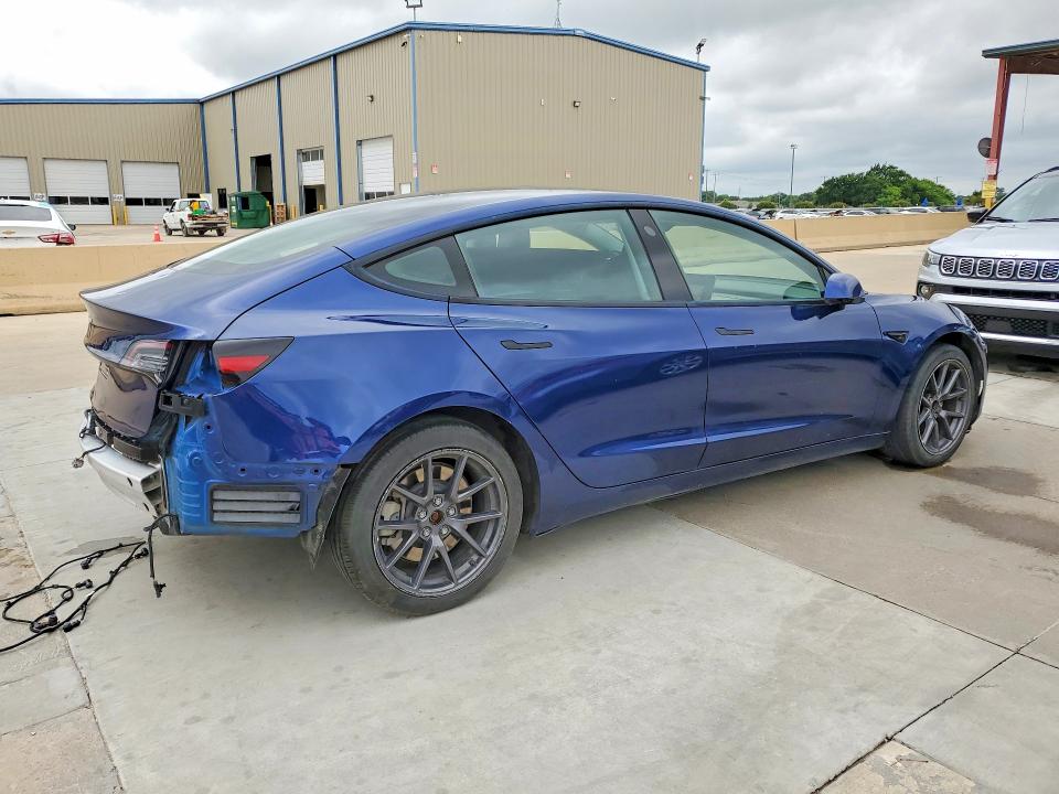 53988526 :رقم المزاد ، 5YJ3E1EA6NF191809 vin ، 2022 Tesla Model 3 مزاد بيع