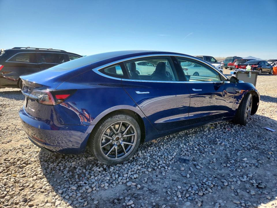 2019 Tesla Model 3 მანქანა იყიდება აუქციონზე, vin: 5YJ3E1EB2KF199510, აუქციონის ნომერი: 51448686