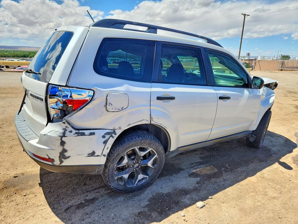 2011 Subaru Forester მანქანა იყიდება აუქციონზე, vin: JF2SHABC3BH725497, აუქციონის ნომერი: 55520086