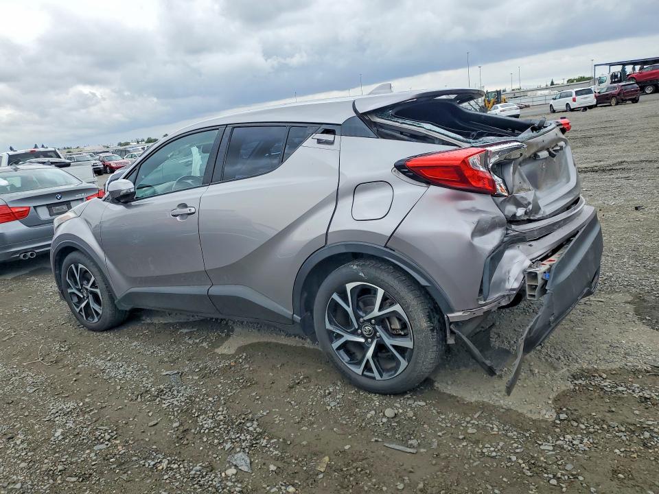 2018 Toyota C-hr მანქანა იყიდება აუქციონზე, vin: NMTKHMBX2JR024106, აუქციონის ნომერი: 55162406