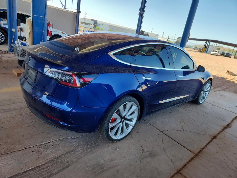 Продаж на аукціоні авто 2019 Tesla Model 3, vin: 5YJ3E1EBXKF214092, номер лоту: 53848596