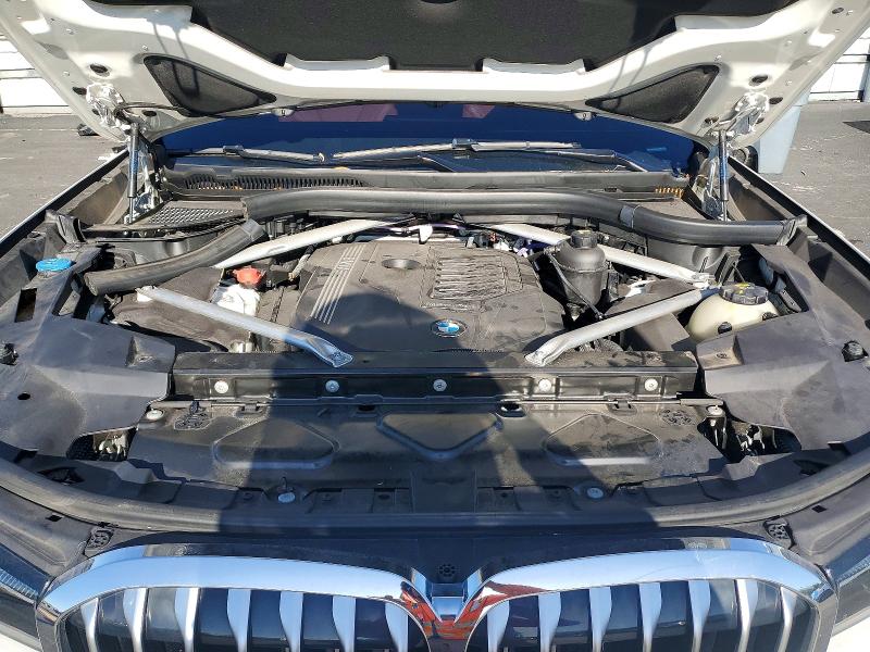 51088156 :رقم المزاد ، 5UXCW2C02M9H35987 vin ، 2021 Bmw X7 مزاد بيع