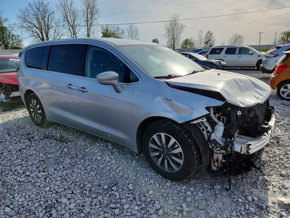 Продаж на аукціоні авто 2022 Chrysler Pacifica, vin: 2C4RC1L72NR134891, номер лоту: 51797726