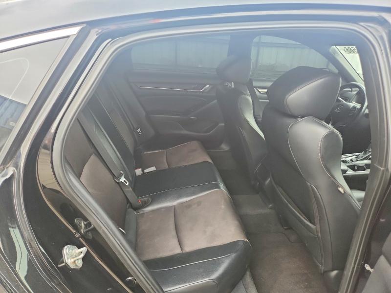 Aukcja sprzedaży 2018 Honda Accord, vin: 1HGCV1F30JA143985, numer aukcji: 53361586
