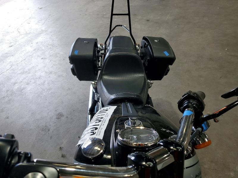 53730116 :رقم المزاد ، 1HD1GYM17GC329786 vin ، 2016 Harley-davidson Fxdf مزاد بيع