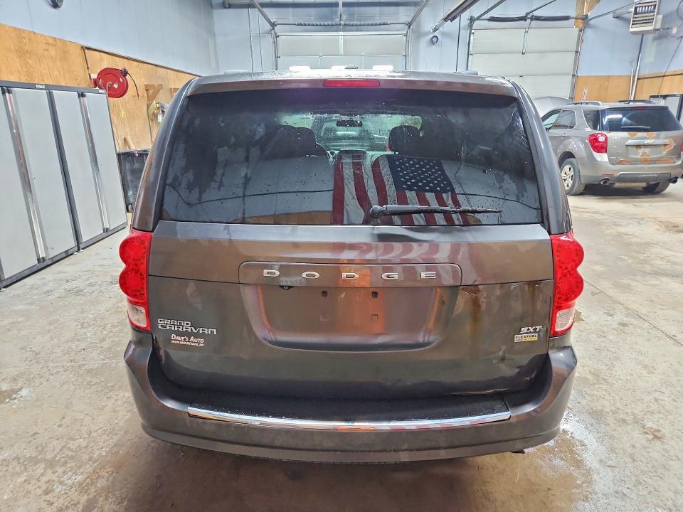 2015 Dodge Grand Caravan მანქანა იყიდება აუქციონზე, vin: 2C4RDGCG9FR540359, აუქციონის ნომერი: 52475296