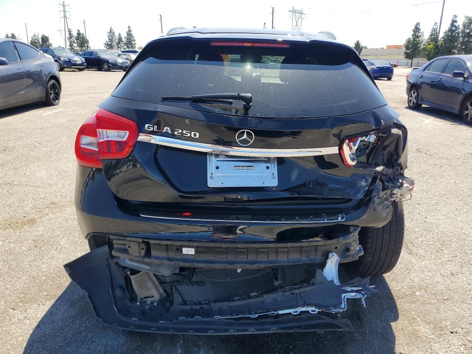 53201556 :رقم المزاد ، WDCTG4EB0KU003870 vin ، 2019 Mercedes-benz Gla مزاد بيع