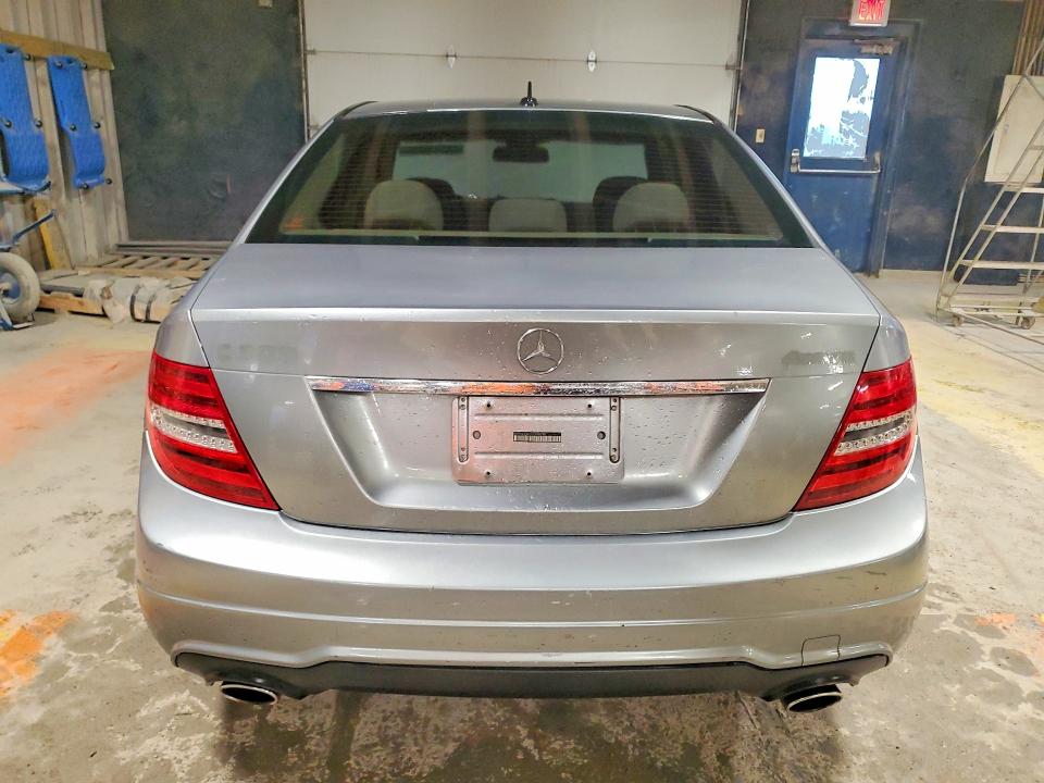 Aukcja sprzedaży 2012 Mercedes-benz C, vin: WDDGF8BB5CF908798, numer aukcji: 53824046