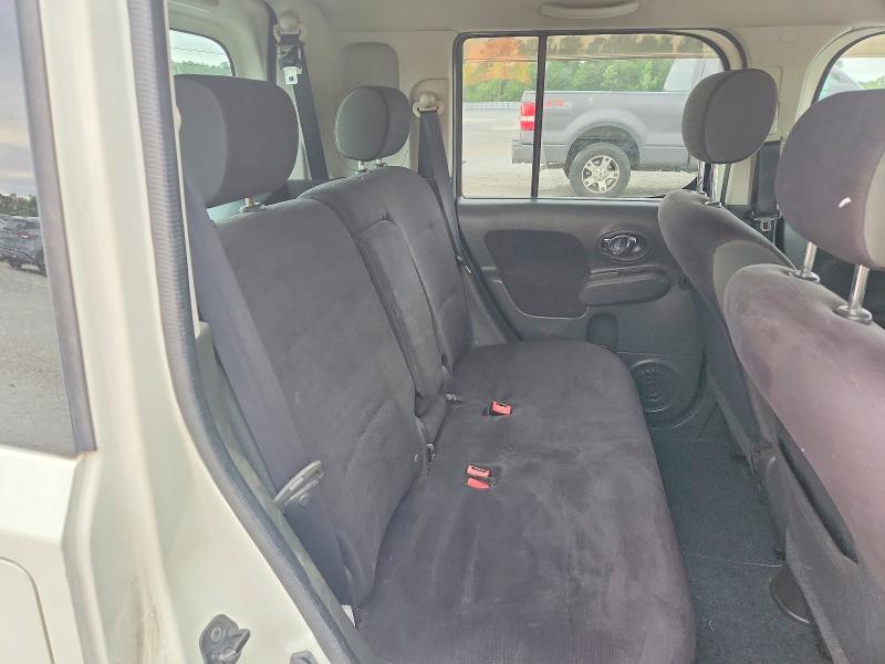 51672336 :رقم المزاد ، JN8AZ2KRXAT170226 vin ، 2010 Nissan Cube مزاد بيع