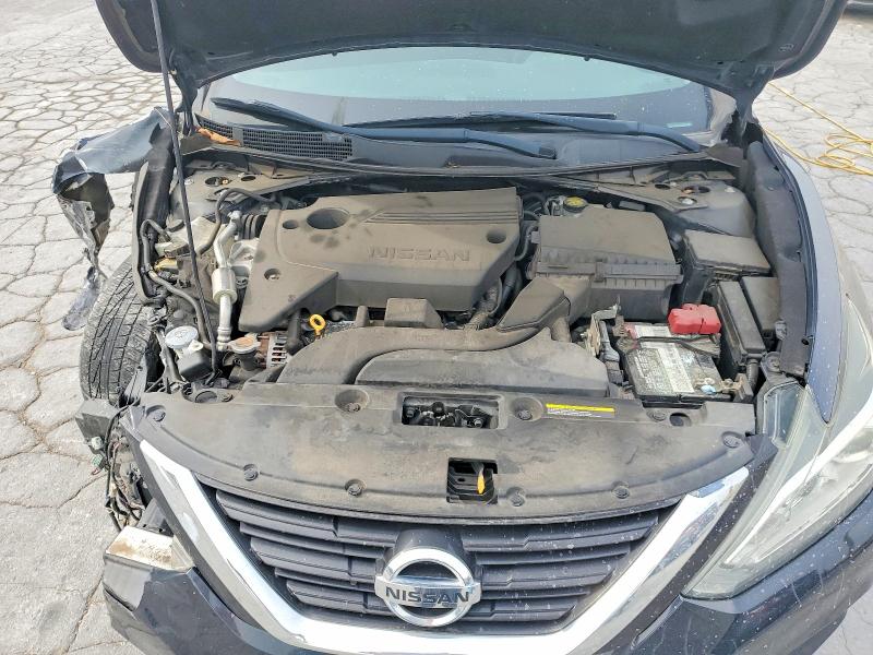 2018 Nissan Altima მანქანა იყიდება აუქციონზე, vin: 1N4AL3APXJC124372, აუქციონის ნომერი: 52389066