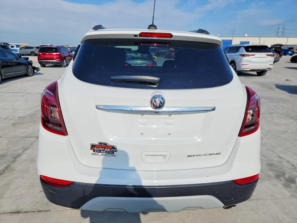 54860736 :رقم المزاد ، KL4CJASB4JB511371 vin ، 2018 Buick Encore مزاد بيع