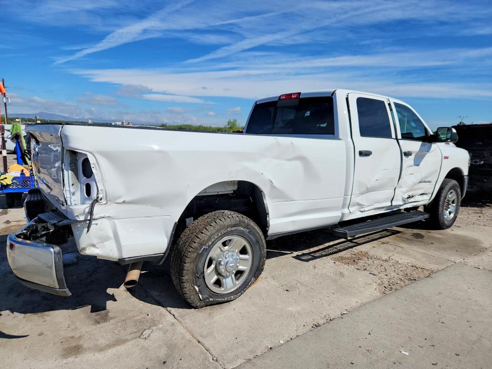 54622526 :رقم المزاد ، 3C6UR5HJ3KG539106 vin ، 2019 Ram 2500 مزاد بيع