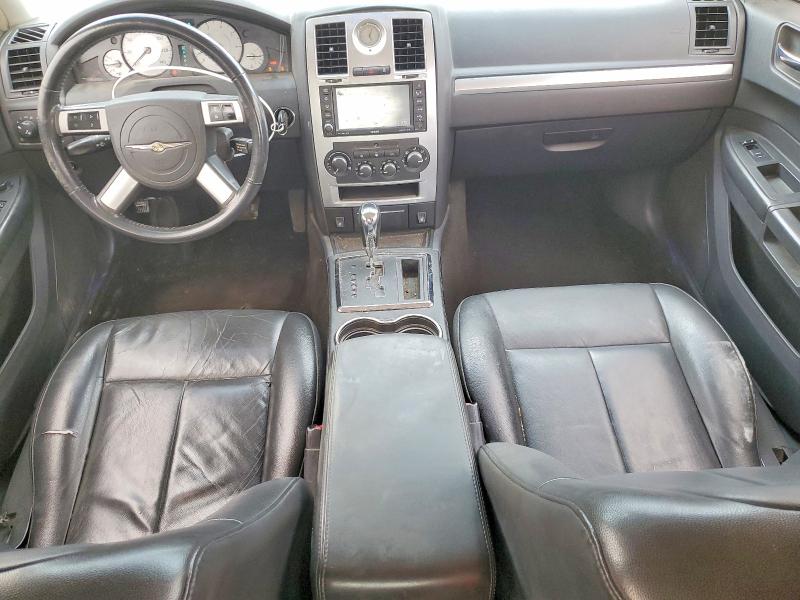 52547016 :رقم المزاد ، 2C3CA5CVXAH106195 vin ، 2010 Chrysler 300 مزاد بيع