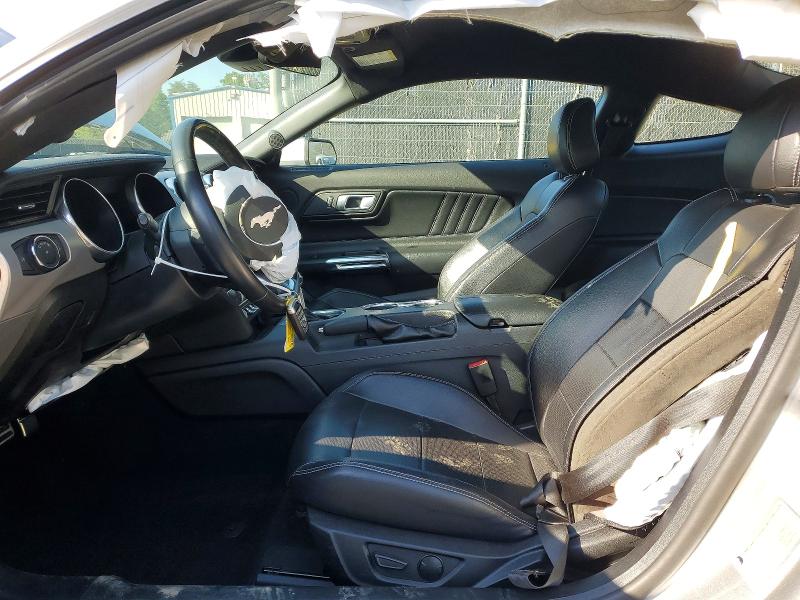Auction sale of the 2022 Ford Mustang, vin: 1FA6P8THXN5104730, lot number: 53897986