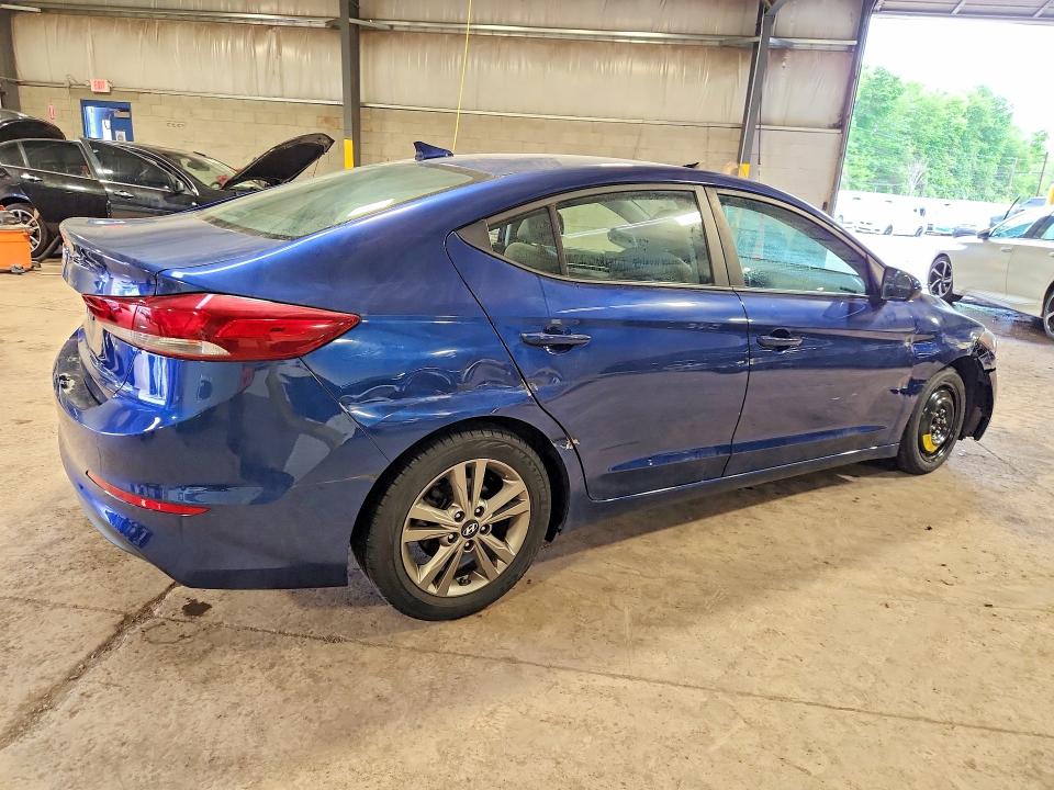 53798406 :رقم المزاد ، 5NPD84LF6JH389667 vin ، 2018 Hyundai Elantra مزاد بيع