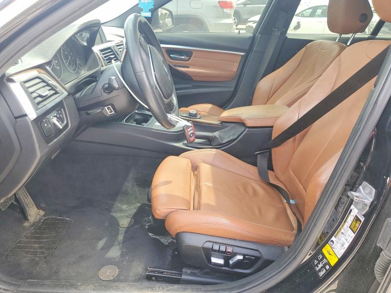 54312766 :رقم المزاد ، WBA8D9G30HNU63957 vin ، 2017 Bmw 330 مزاد بيع