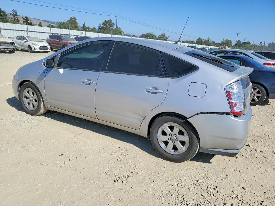 2006 Toyota Prius მანქანა იყიდება აუქციონზე, vin: JTDKB20U867519556, აუქციონის ნომერი: 52946606