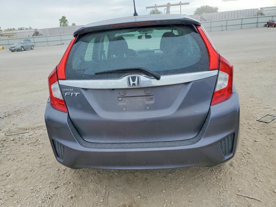 Продажа на аукционе авто 2015 Honda Fit, vin: 3HGGK5H88FM726194, номер лота: 52307206