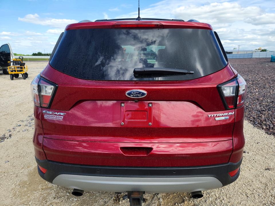 Продаж на аукціоні авто 2017 Ford Escape, vin: 1FMCU9J99HUE95768, номер лоту: 52817736