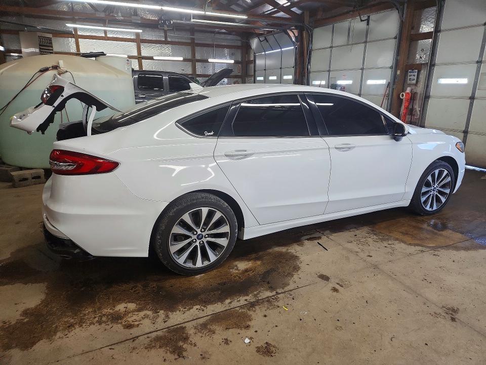 2019 Ford Fusion მანქანა იყიდება აუქციონზე, vin: 3FA6P0T91KR151177, აუქციონის ნომერი: 51139756