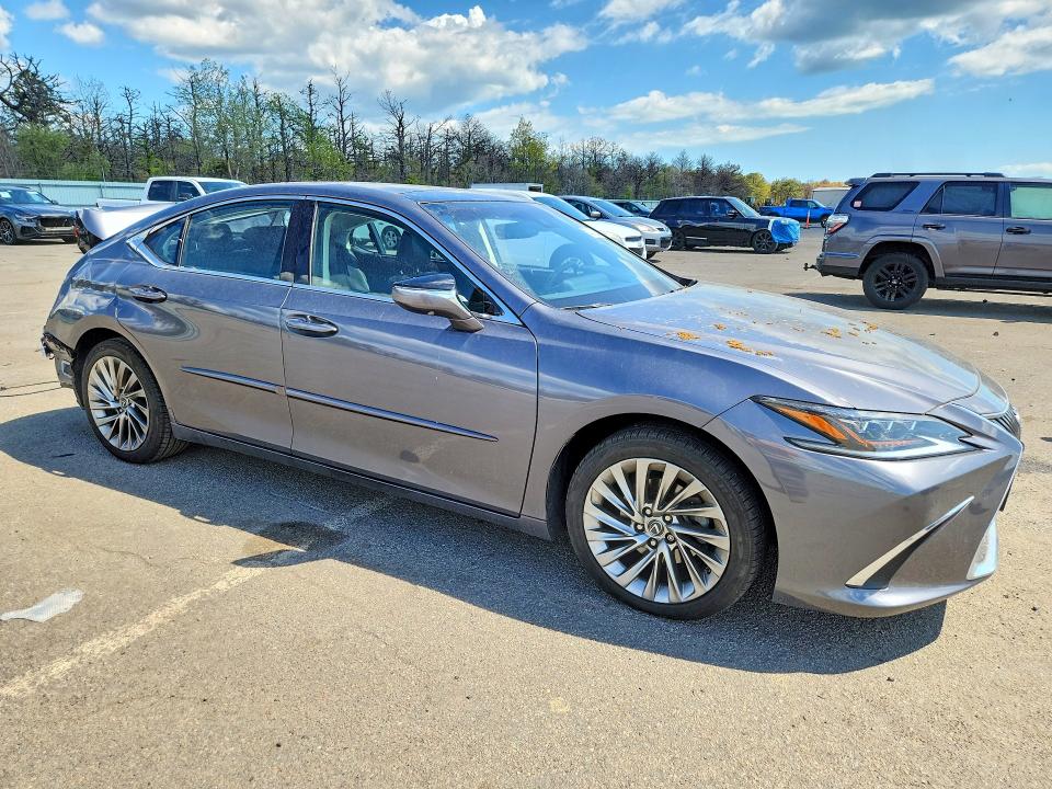 53706926 :رقم المزاد ، 58ABZ1B12KU021345 vin ، 2019 Lexus Es مزاد بيع