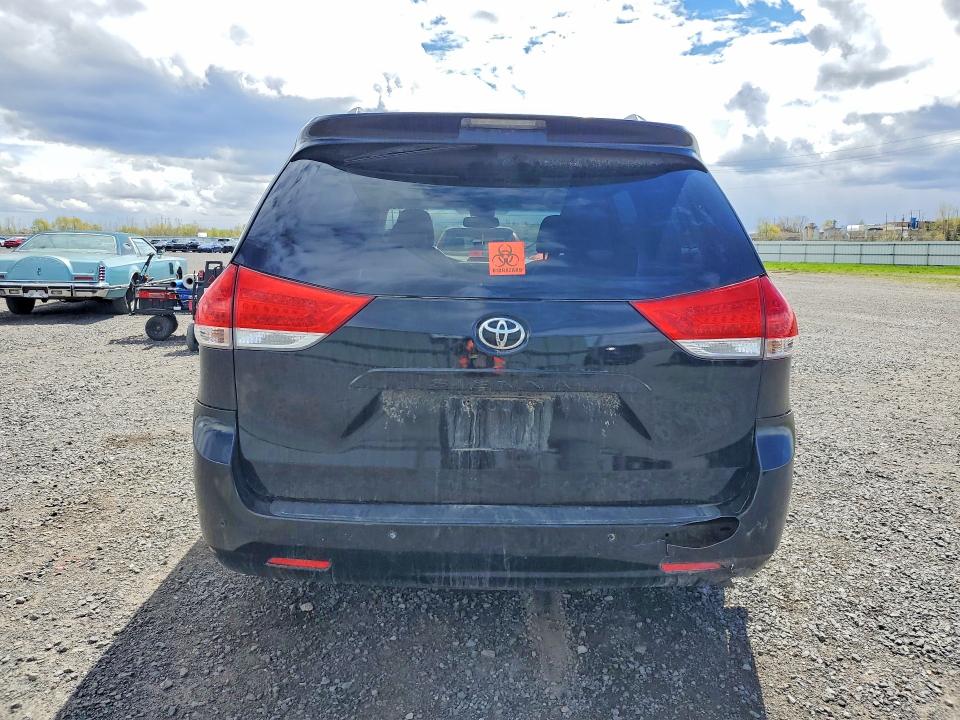Aukcja sprzedaży 2014 Toyota Sienna, vin: 5TDDK3DC1ES088207, numer aukcji: 52756116