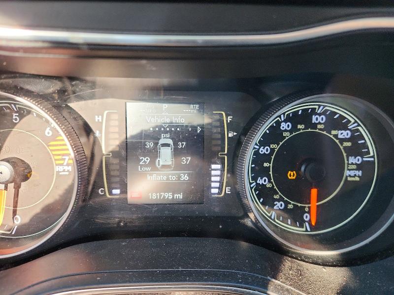 53706396 :رقم المزاد ، 1C4PJMLB6KD341253 vin ، 2019 Jeep Cherokee مزاد بيع