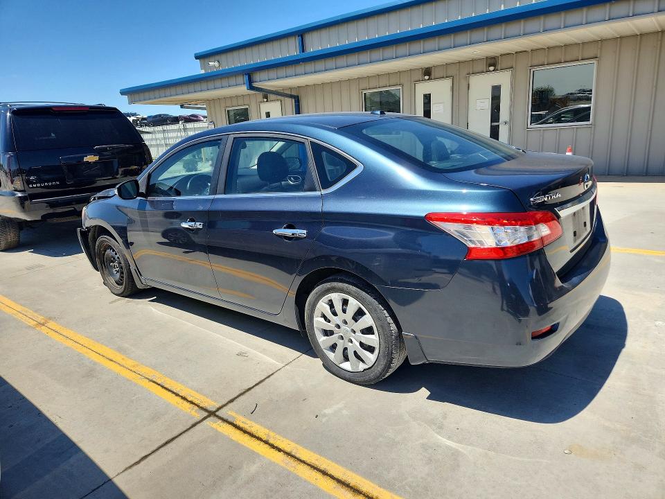 Продажа на аукционе авто 2013 Nissan Sentra, vin: 3N1AB7AP6DL701995, номер лота: 52329836