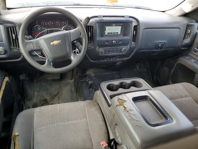 55154956 :رقم المزاد ، 1GC1KUEG6JF142718 vin ، 2018 Chevrolet Silverado مزاد بيع