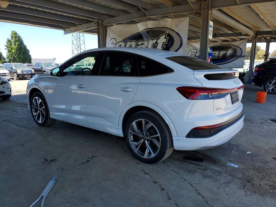 Продажа на аукционе авто 2022 Audi Q4 E-tron, vin: WA1W2BFZ2NP055208, номер лота: 53385776