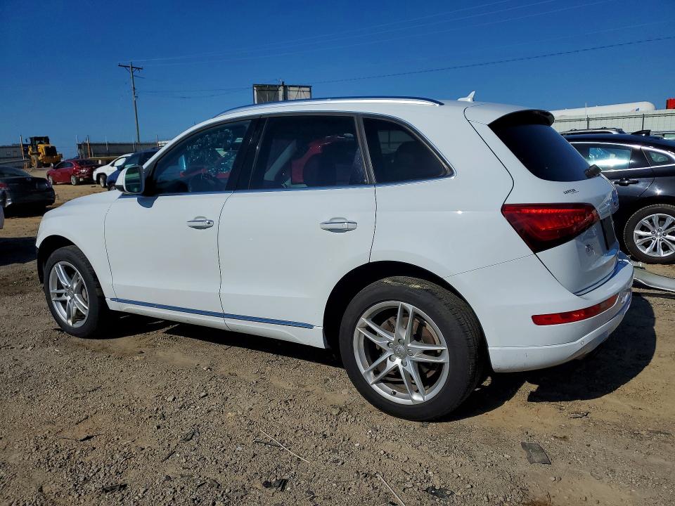 2015 Audi Q5 მანქანა იყიდება აუქციონზე, vin: WA1LFAFPXFA045689, აუქციონის ნომერი: 52229816
