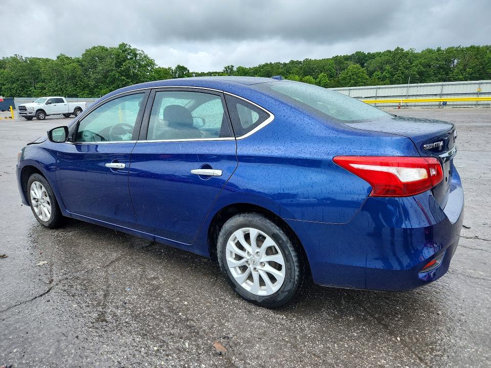 54273796 :رقم المزاد ، 3N1AB7AP1JY272621 vin ، 2018 Nissan Sentra مزاد بيع