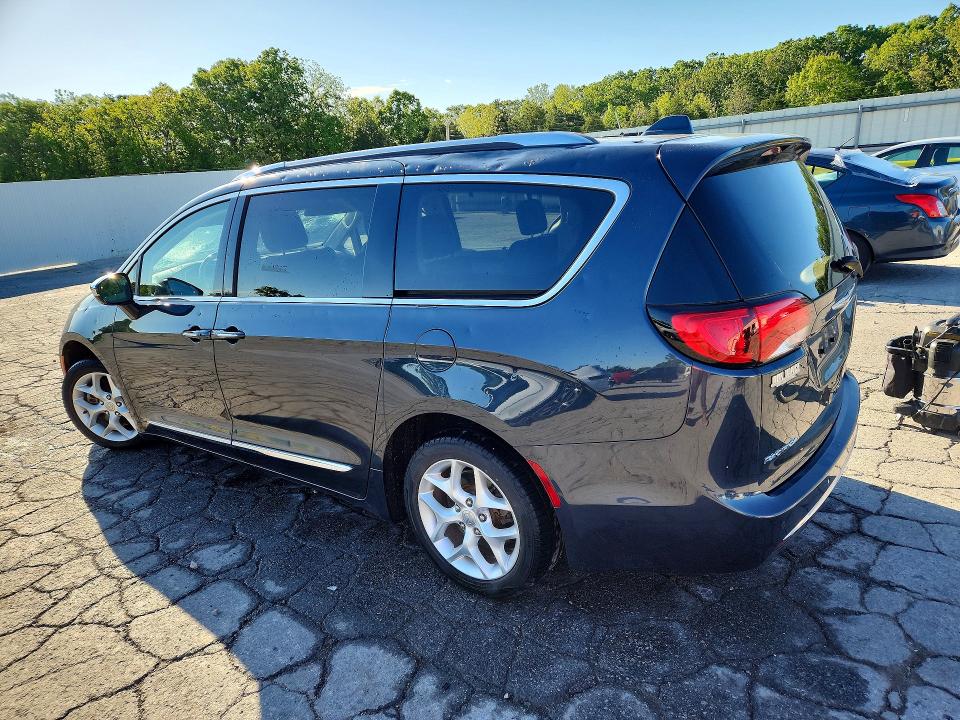 2020 Chrysler Pacifica მანქანა იყიდება აუქციონზე, vin: 2C4RC1GG8LR159687, აუქციონის ნომერი: 51909626