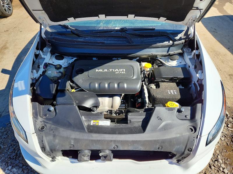 53059716 :رقم المزاد ، 1C4PJLLB9JD563827 vin ، 2018 Jeep Cherokee مزاد بيع