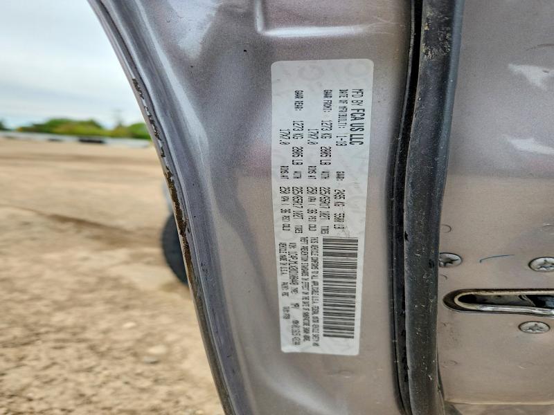 2019 Jeep Cherokee მანქანა იყიდება აუქციონზე, vin: 1C4PJMLX2KD108448, აუქციონის ნომერი: 51565116